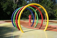 Lo stagno di acqua della vetroresina dei bambini fa scorrere nel parco dell'acqua di divertimento